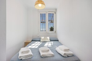 3 bedrooms, iron/ironing board, free WiFi, bed sheets - Apartment 'La Terracita De Candi El Puerto' with Sea View, Wi-Fi and Air Conditioning (El Puerto de Santa María)