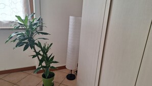 Interior - Studio 15 min from Rho Fiera (Foliage House) (Senago)