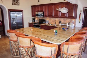 Private kitchen - Enjoy Your Vacation In This Beautiful Executive Condominium! (Cabo San Lucas)