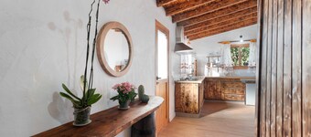 Holiday Home 'El Rincón De Yeico' with Mountain View, Private Terrace and Wi-Fi