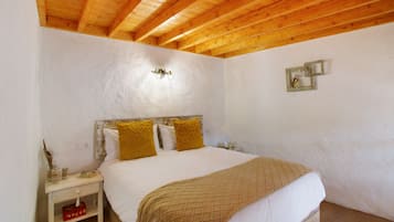 2 makuuhuonetta, silitysrauta/-lauta, ilmainen Wi-Fi, vuodevaatteet