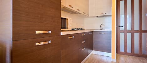 Fridge, microwave, stovetop, toaster