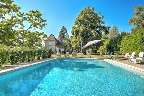 Maison de vacances 'Le Puy Bellevue' avec piscine privée, terrasse privée et Wi-Fi