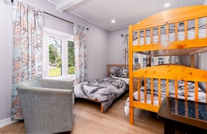 3 Schlafzimmer, WLAN, Bettwäsche, Rollstuhlgeeignet