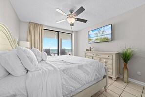 3 chambres, fer et planche à repasser, Wi-Fi gratuit, draps fournis