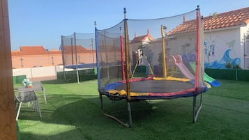 Aire de jeux - extérieure