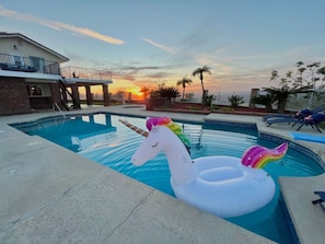 Pool - Top of the World Anaheim View Home (Anaheim)