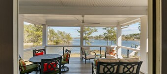 Bear's Gone Fishin" - You'll never want to leave!