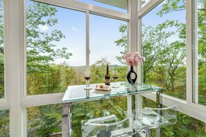 Interior - Steps to Ski Slopes! Luxury Home Sleeps 22 w/ Hot Tub, Game Room & Amazing Views (Somerset)