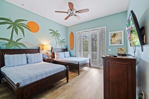 5 bedrooms, iron/ironing board, travel crib, free WiFi - Modern Seaside Cottage w private pool & game room (Kissimmee)
