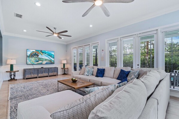 TV, printers - Modern Seaside Cottage (Kissimmee)