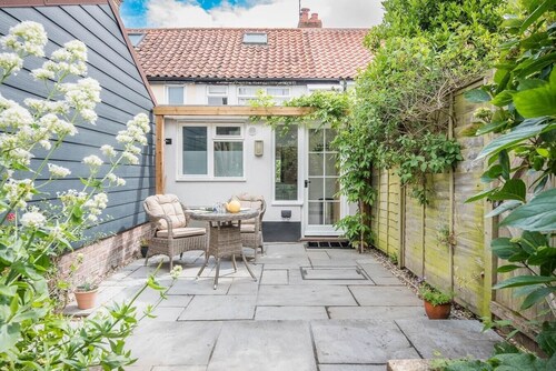 Angel Cottage, Wenhaston. Nr Southwold and Minsmere