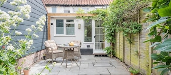 Angel Cottage, Wenhaston. Nr Southwold and Minsmere