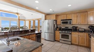 Fridge, microwave, oven, dishwasher