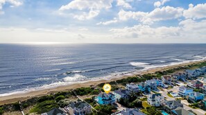 On the beach - Alotta Coladas  Pool, Hot Tub & Ocean Views (Corolla)