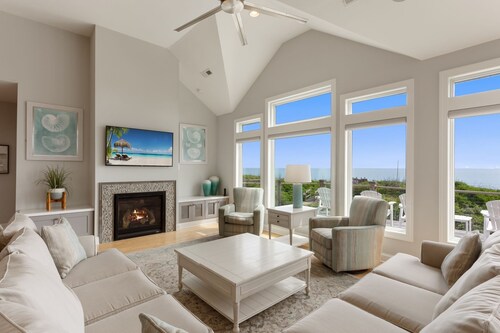 Who's On First: Oceanfront, Pool, Theater, Elevator