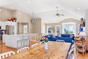 TV, fireplace - Anchor Management *8 Bdrms* Pool*Tiki Bar*Elevator (Corolla)