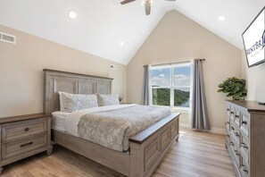 4 Schlafzimmer, Bügeleisen/Bügelbrett, kostenloses WLAN, Bettwäsche