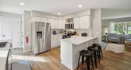 Calm, Cozy Duplex Excellent For Everlasting Memories With The Family!