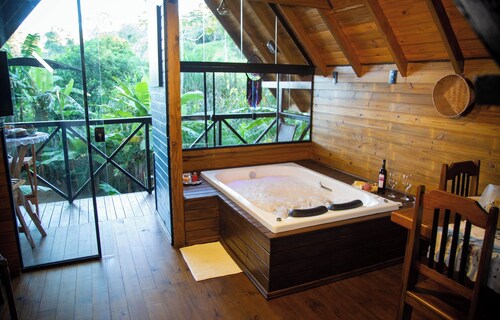 Cozy Cabin with Private Waterfall