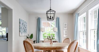 The City Charmer- Mordecai- 5 min to DWTN/ Pets