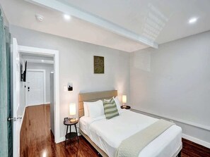 1 Schlafzimmer, Bügeleisen/Bügelbrett, Reisekinderbett, kostenloses WLAN