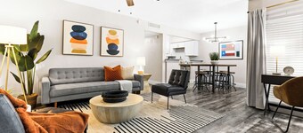 Perfect Arlington, Stadiums, Six Flags, and World Cup, Free Parking Location