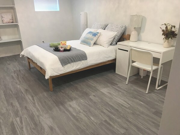 1 chambre, fer et planche à repasser, Wi-Fi, literie fournie