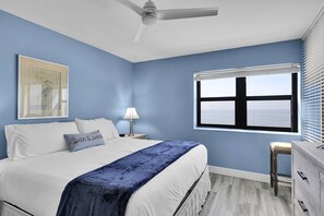 Unclassified image, 5 of 47, button