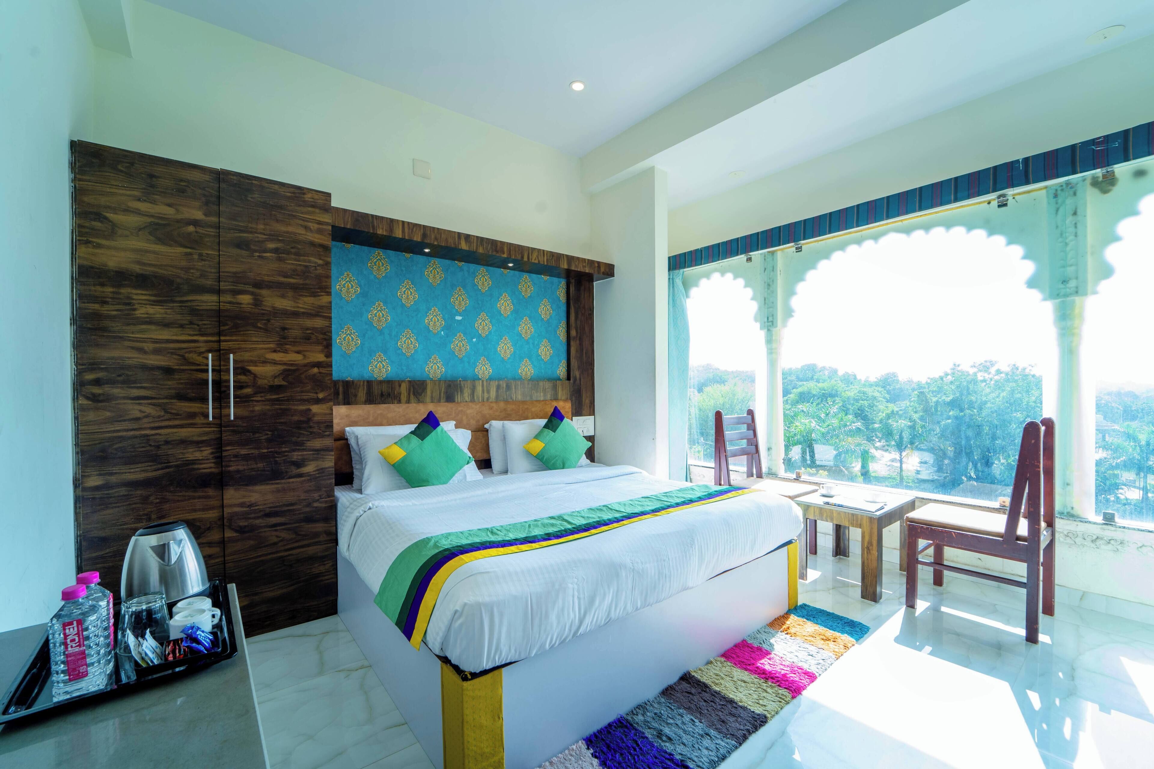 Deluxe Room | In-room safe, desk, rollaway beds, free WiFi