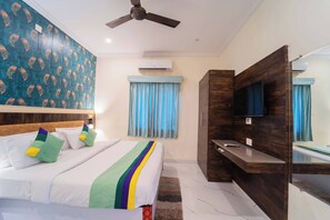 Standard Room | In-room safe, desk, rollaway beds, free WiFi - Treebo The Aravali Getaway (Udaipur)