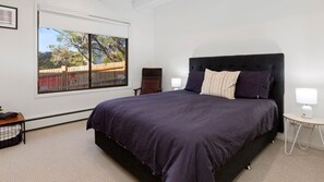 4 bedrooms, WiFi, bed sheets - Brooks by the bay  - Blairgowrie (Blairgowrie)