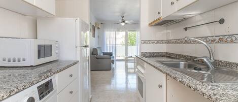 Kühlschrank, Herdplatte