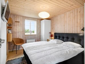 4 bedrooms, WiFi