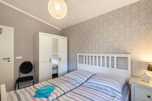 2 Schlafzimmer, Bettwäsche