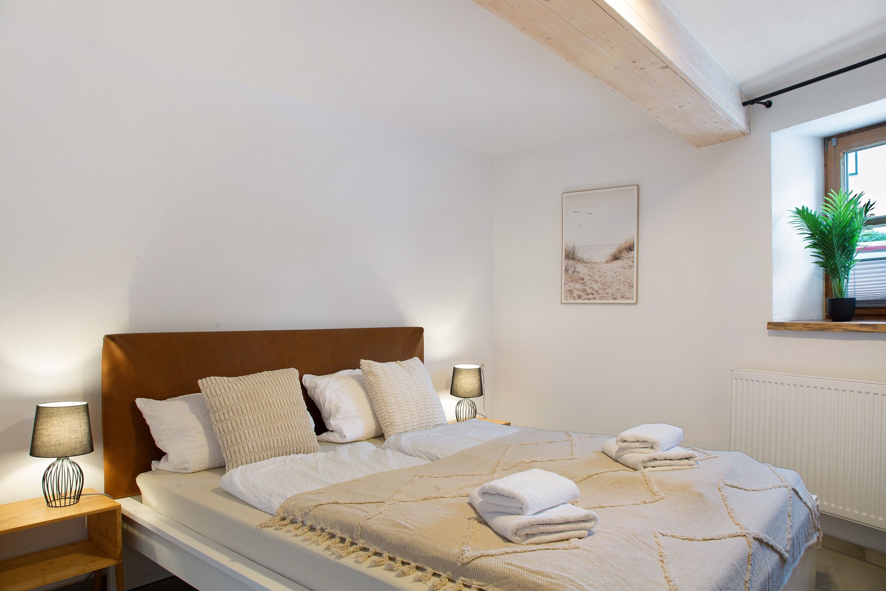 3 habitaciones, tabla de planchar con plancha y wifi gratis 