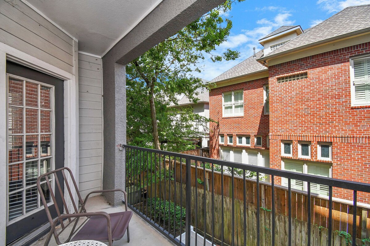 Photo 35 of Stylish 3 Bd W/ Pool & Gym NRG Rodeo HTX Med Centr