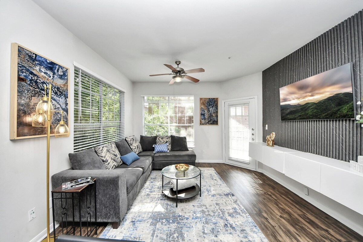 Stylish 3 Bd W/ Pool & Gym NRG Rodeo HTX Med Centr