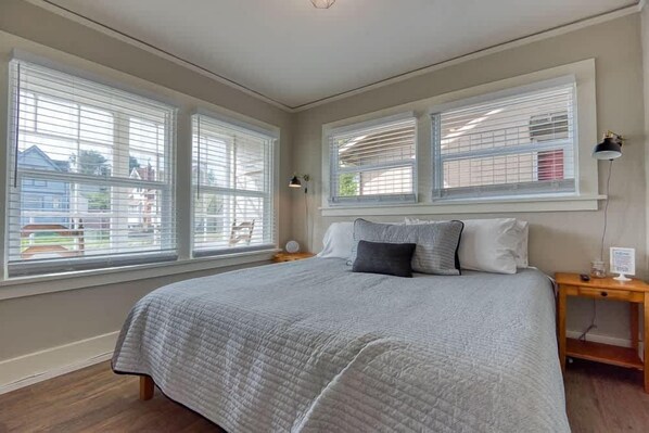 1 bedroom, desk, iron/ironing board, travel cot