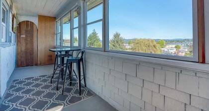 #StayinMyDistrict Heritage House Private Suite