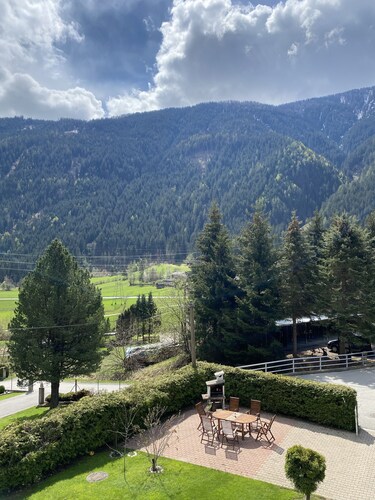 Einzimmerapartment 'Pepper' mit Bergblick, privatem Garten und WLAN