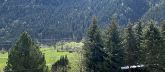 Studio Apartment 'Pepper' with Mountain View, Private Garden and Wi-Fi