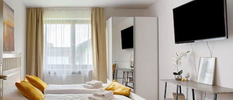 1 bedroom, iron/ironing board, free WiFi, bed sheets