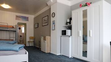 3 habitaciones, wifi gratis y ropa de cama