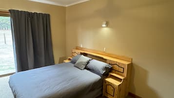 8 habitaciones, tabla de planchar con plancha y wifi gratis