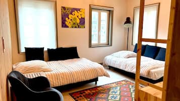 1 bedroom, free WiFi, bed sheets