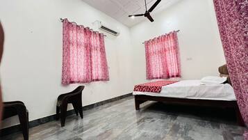 Standard-dobbeltværelse | Premium-sengetøj, sengetøj