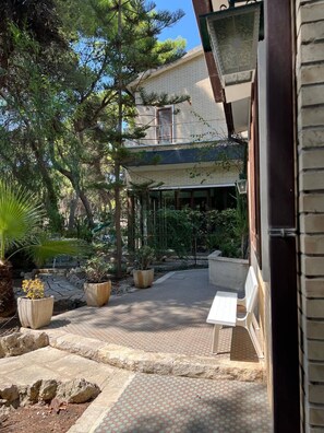 Terrace/patio - Villa Raffaela in Marina di Pulsano location lido Silvana pine forest forest Caggione (Monti D'arena-bosco Caggione)
