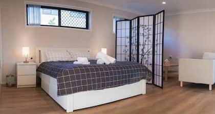Brand new oversized apartment / ground level