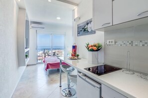 Free WiFi - MarBok Apartments with SeaView (Utjeha)